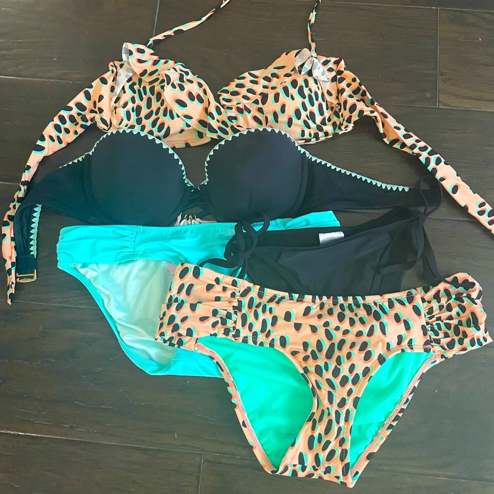 Womens bikini swim lot XS, S, 32D